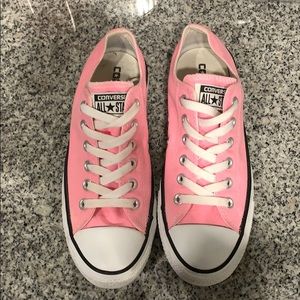 ***SOLD*** Pink Converse